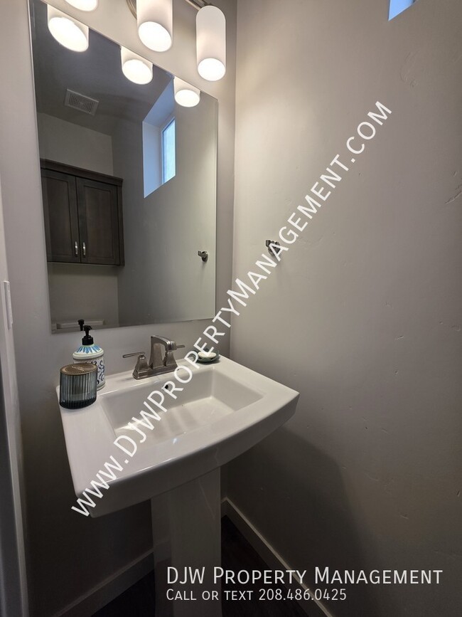 Photo - 2351 E Danzee Dr