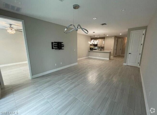 Building Photo - Vanderbilt Reserve Rental