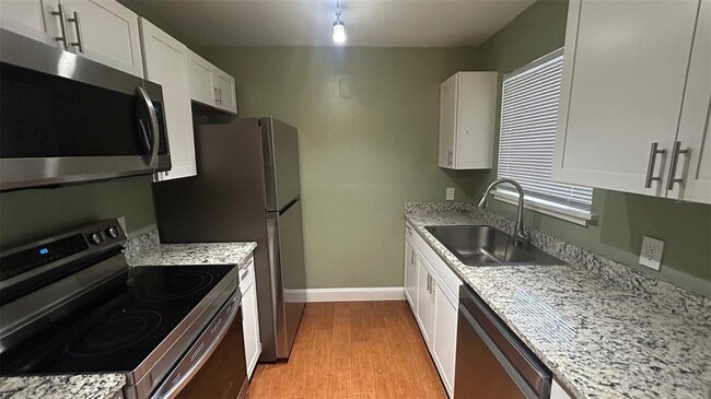 Photo - 2360 SW Archer Rd Unit 303