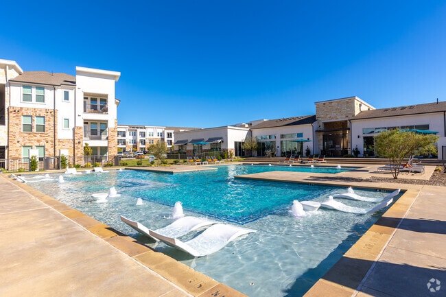 Building Photo - The Ovilla at Legacy Square