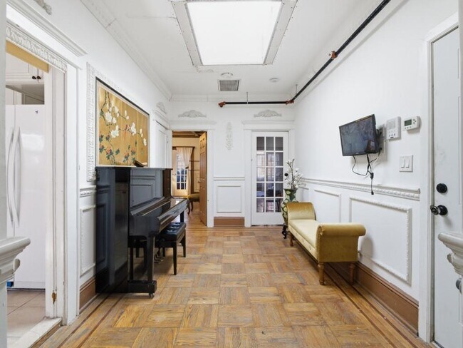 Photo - 1012 Palisade Ave