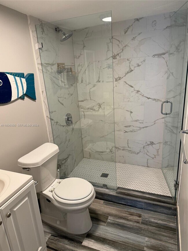 Photo - 65 NE 24th St Unit 61 B