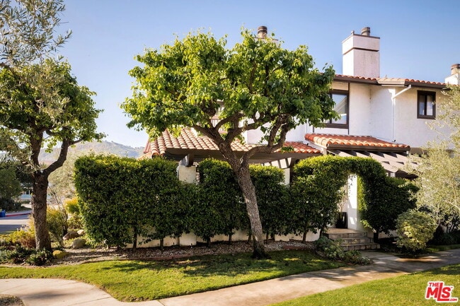 Building Photo - 1561 Michael Ln