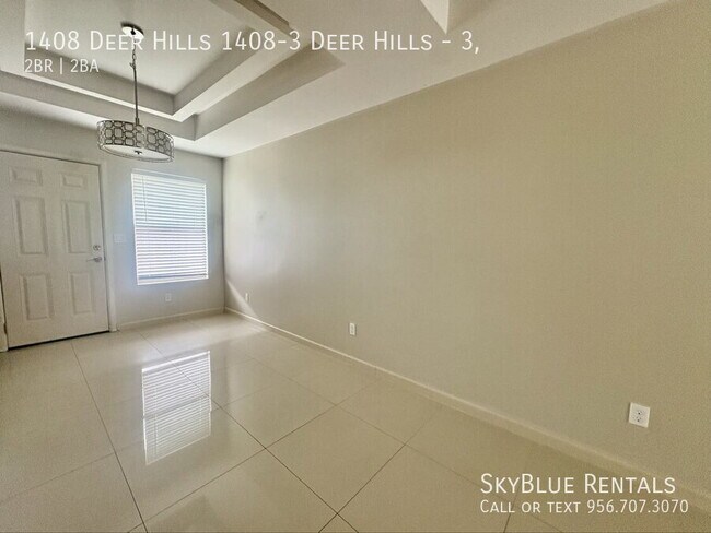 Photo - 1408 Deer Hls Unit 3,