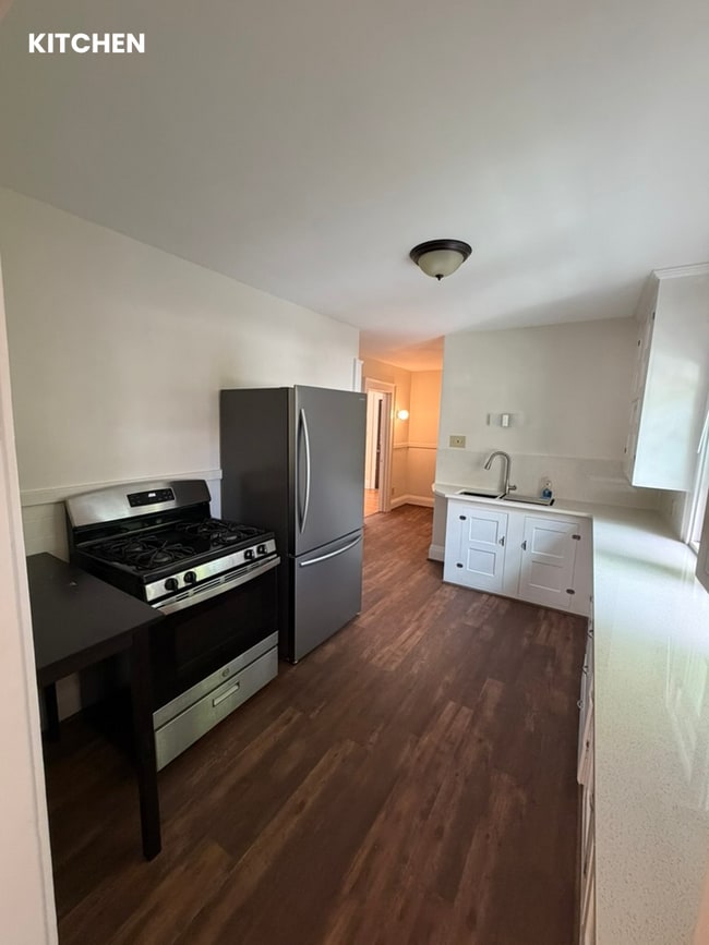 115 Willis Ave Unit 115 Willis Ave