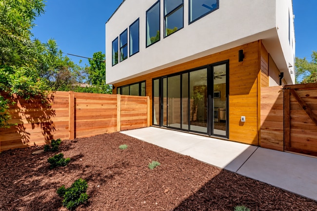 1014 Uptown Aly Unit 2