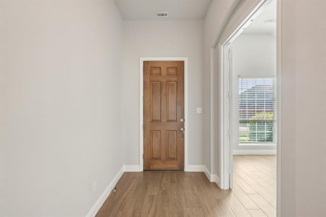 Photo - 1709 Everitt Trail