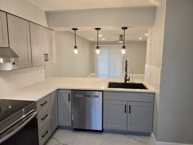 Photo - 4988 Steel Dust Ln Unit 4988