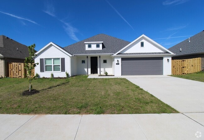Building Photo - 267 S Coventry Rental