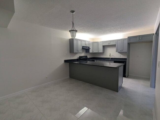 Photo - 2191 White Pine Cir