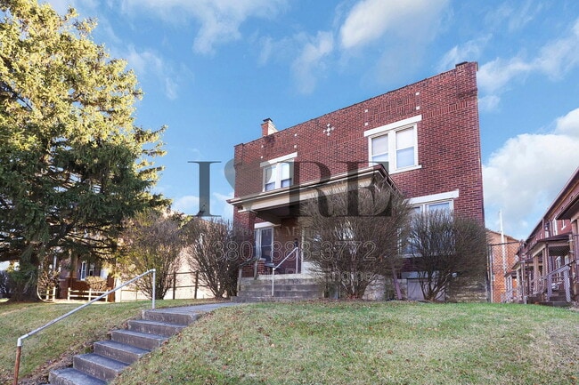 Photo - 1257 E Livingston Ave