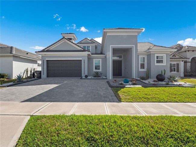 Photo - 239 Hampton Loop