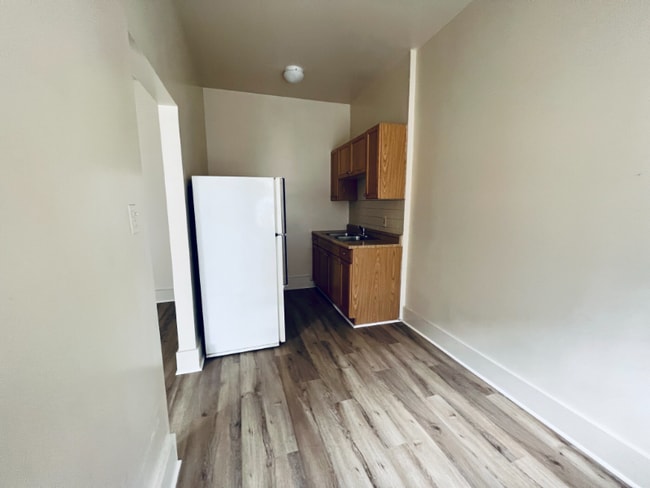 Photo - 1100 W Roscoe St Apartamento Unidad 4