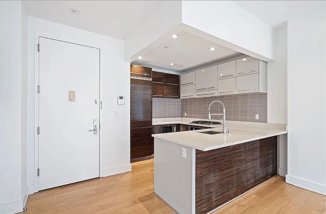 Photo - 26-26 Jackson Ave