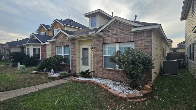 Photo - 4014 Mossy Pl Ln