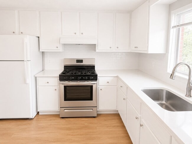 Photo - 55 South St Unit 3