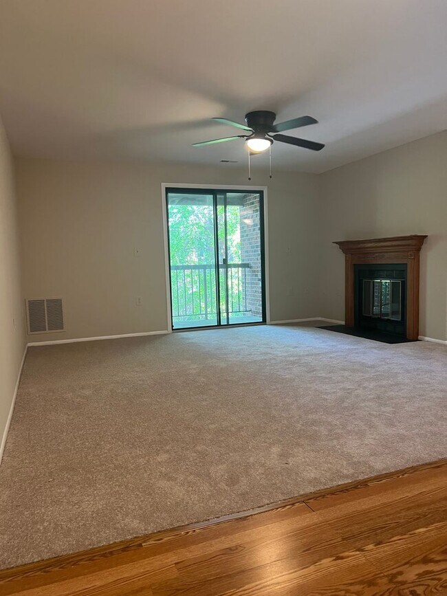 Photo - RENOVATED TOP LEVEL CONDO Unit 303