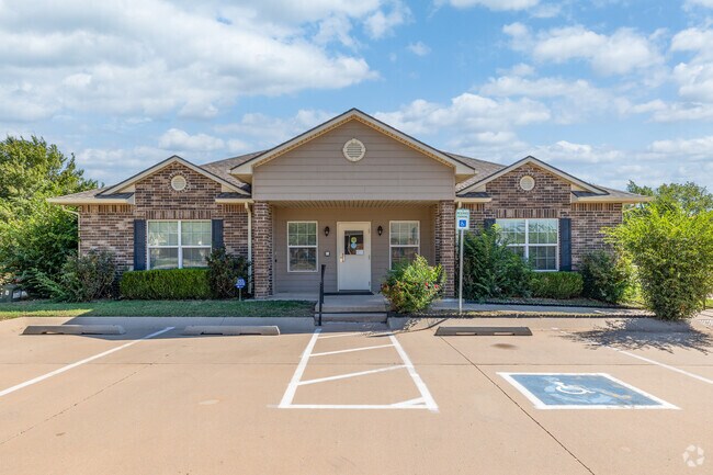 Leasing Office