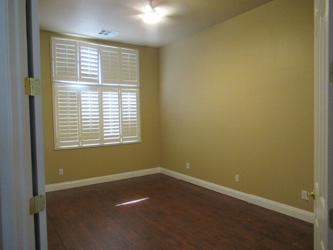 Photo - 4 Bedroom Home in Gilbert