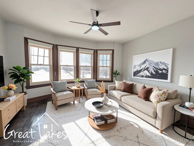 Building Photo - Beautiful 2 Bedroom 1 Bathroom now availab... Unit 2