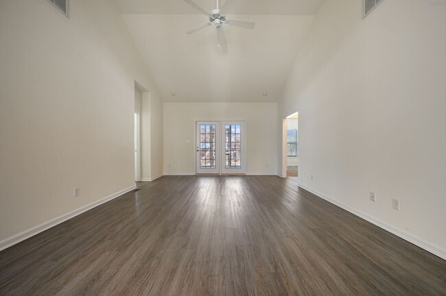 Photo - 15 Little Birch Dr