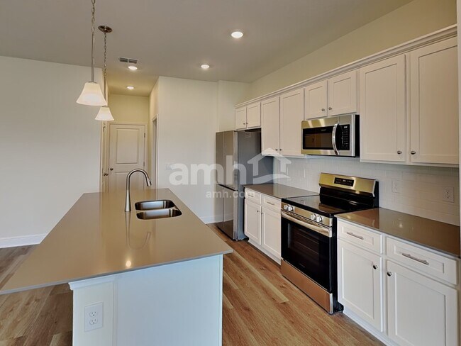 1388 Sky Lks Dr