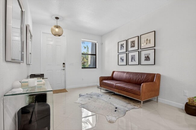 Photo - 4012 Devenshire Ct
