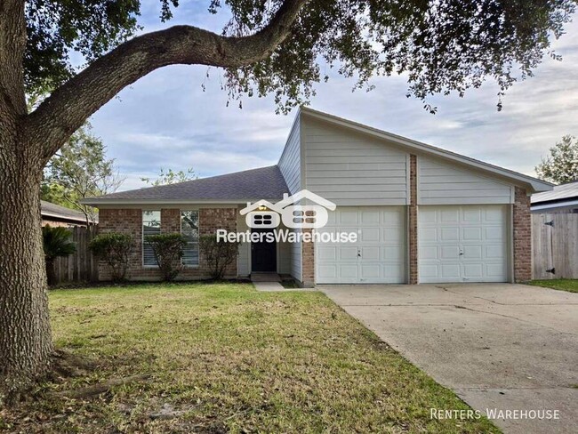 Stunning 3 bedroom, 2 bathroom home in Lea... - Stunning 3 bedroom, 2 bathroom home in Lea...