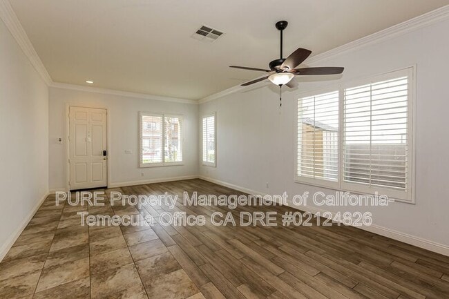 Photo - 41301 Engelmann Oak St