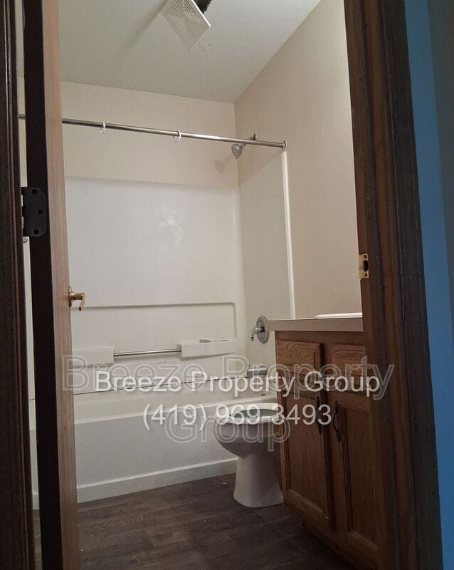 Photo - 928 Ridge Ave