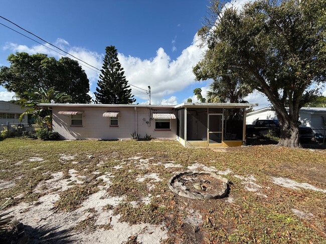 Photo - Annual Rental in Jensen Beach