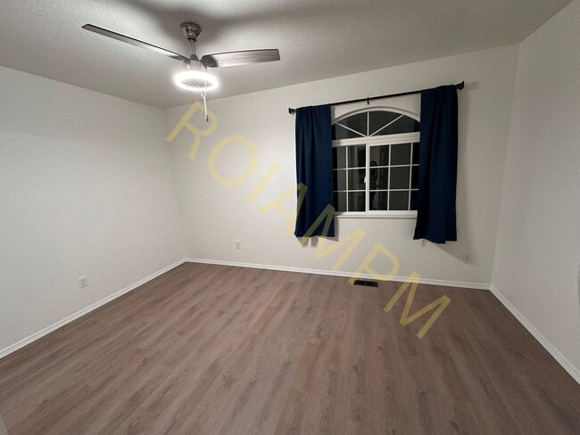 Photo - 180 E Lake St Unit D