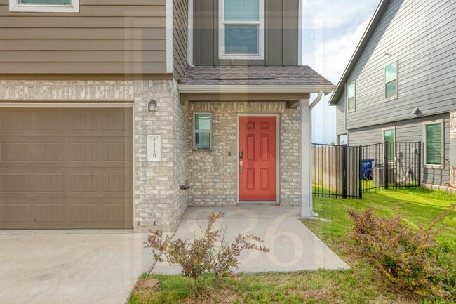 Building Photo - 7212 Sparkling Light Dr Rental