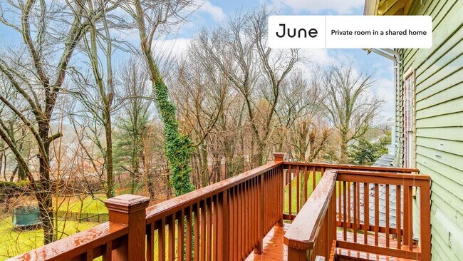 Photo - Room in Shared 5 bed/2.5 bath home Unit D