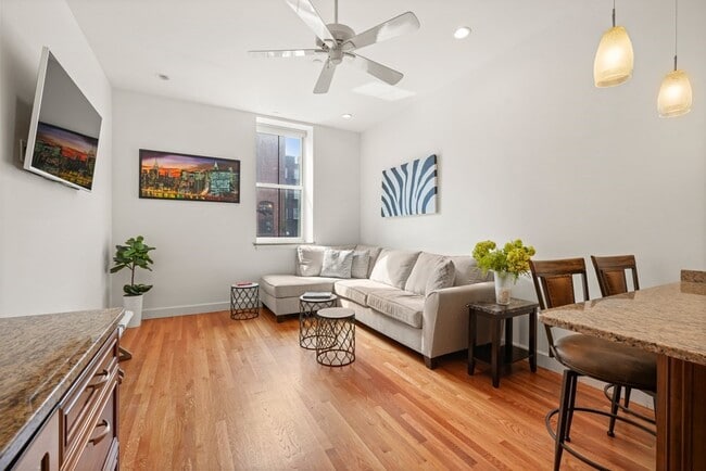 Building Photo - 5 Appleton St Unit 1D