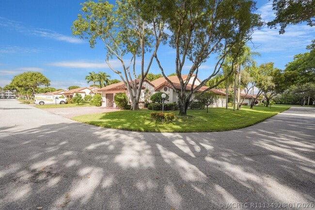 Photo - 6099 Waldwick Cir
