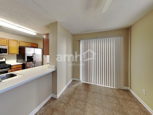 Photo - 4369 Windmoor Dr NW