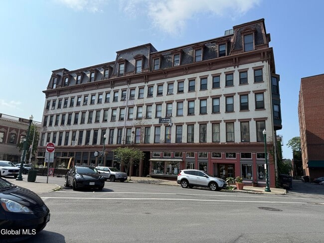 Building Photo - 5 Broadway Unit 506 Rental