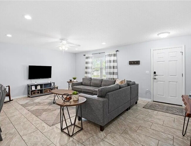 Photo - 37770 Kelly B Ct