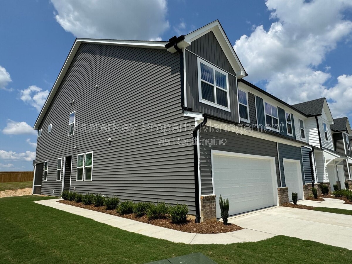 Photo - 1241 Bessie Ct