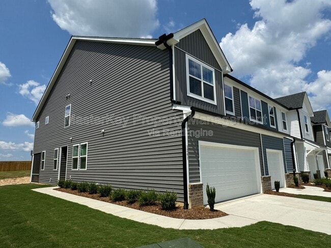 Building Photo - 1241 Bessie Ct