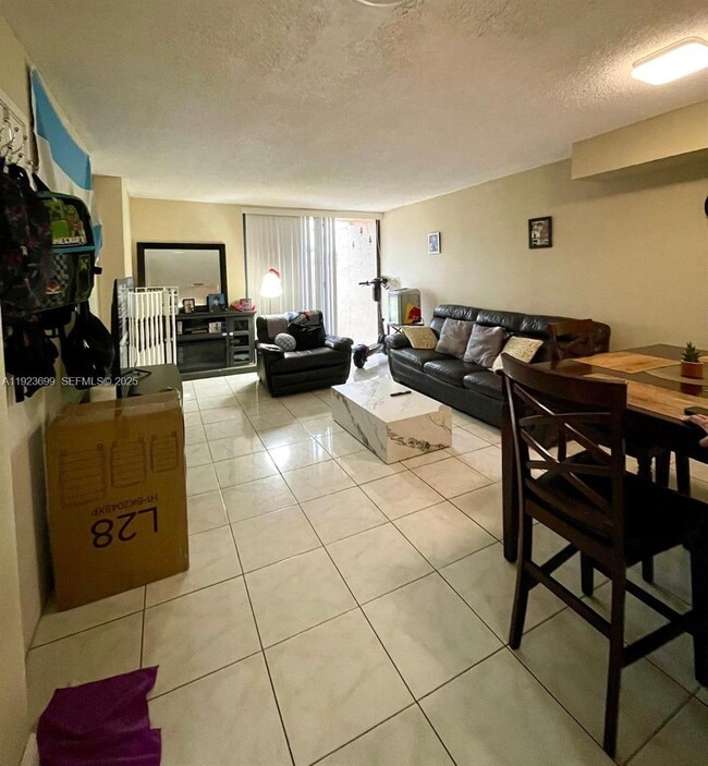 Photo - 20102 SW 123rd Dr