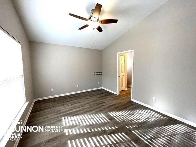 Photo - Newly Remodeled 3 Bed/2 Bath near Harrisburg!