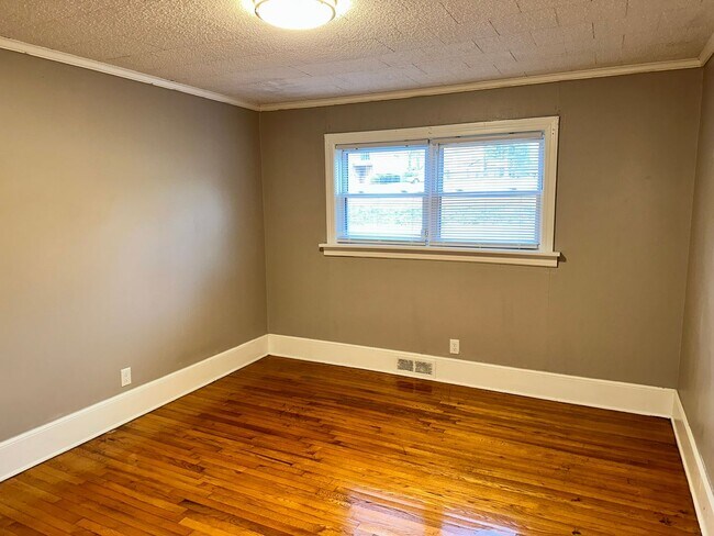 Photo - Cute Two Bedroom Home in The Arts District!