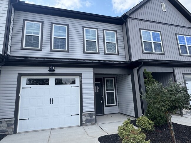 3 Bed 2.5 Bath Brand New Townhome