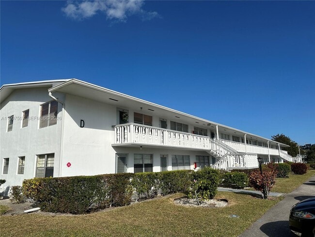 Building Photo - 89 Berkshire D Unit 89