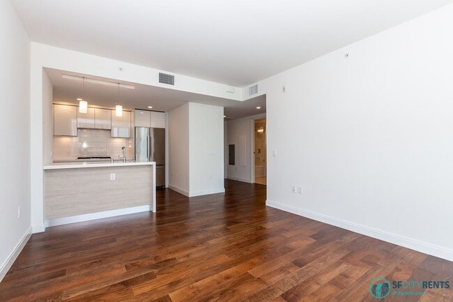 Photo - Hayes Valley: 1 Bed Condo Above Trader Joe's Unit #221