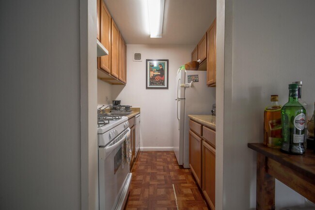 Photo - 1931 N Cleveland St