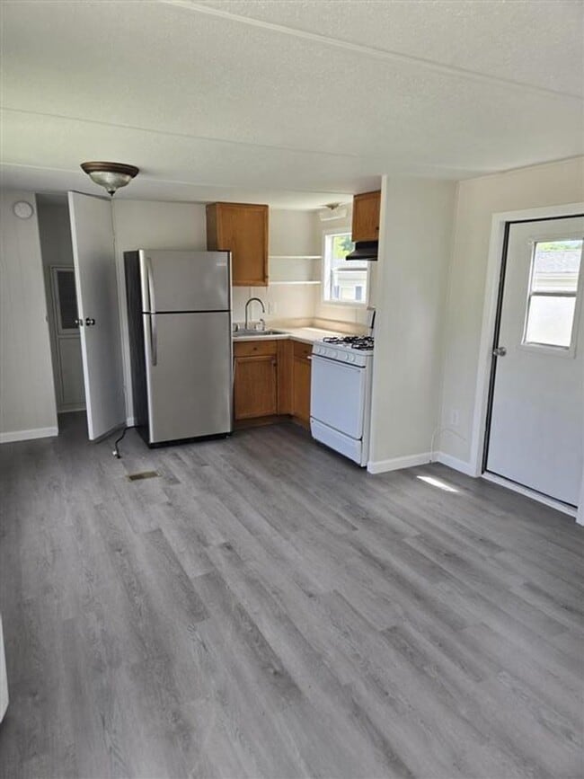 Photo - Adorable 1 bedroom 1 bath home Unit 099A ACD