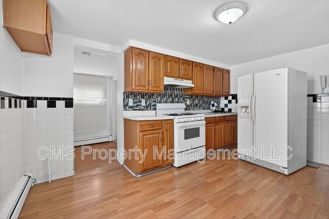 Photo - 1290 Baker St Unit 2L